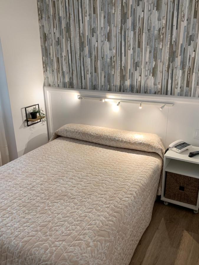 Hostal Linar A Coruña Exteriör bild