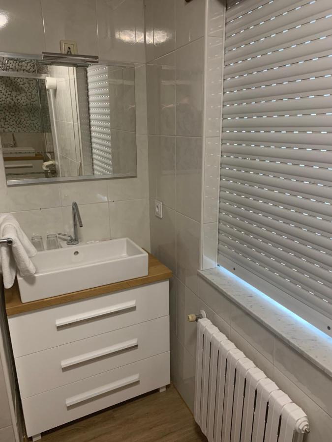 Hostal Linar A Coruña Exteriör bild